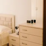 Rs Place 1-bedroom شقة *