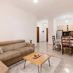 Rs Place 1-bedroom تيرانا
