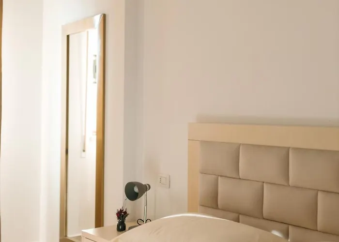 Rs Place 1-bedroom
